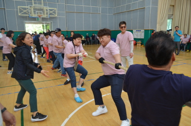 022dafc81f1038b6cea436da98fc739c_1761902727_0905.jpg 022dafc81f1038b6cea436da98fc739c_1761902727_0905.jpg