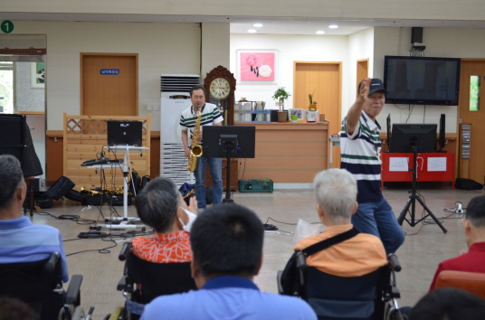 022dafc81f1038b6cea436da98fc739c_1761903463_213.jpg 022dafc81f1038b6cea436da98fc739c_1761903463_213.jpg