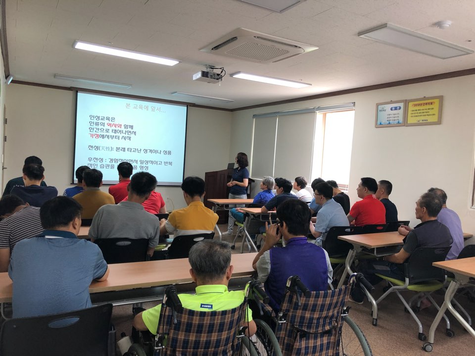 2b3375f600c8f05e23288057b9c1b83e_1761741614_7469.jpg 2b3375f600c8f05e23288057b9c1b83e_1761741614_7469.jpg