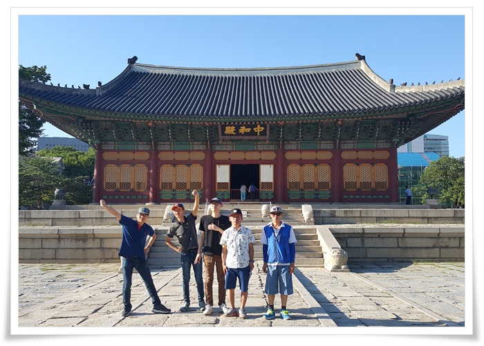 c954867abb9dd9d4df3d17e2da68ef67_1761467339_1304.jpg c954867abb9dd9d4df3d17e2da68ef67_1761467339_1304.jpg