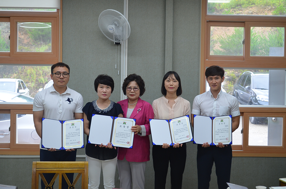 ed049e35ba9f771283f5750da3bb18aa_1761562467_9404.jpg ed049e35ba9f771283f5750da3bb18aa_1761562467_9404.jpg