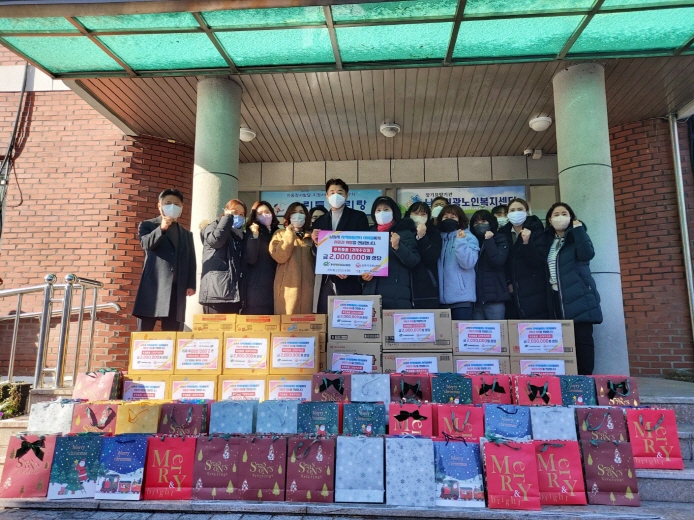 15bc4ee40827feed23900e8ba8c63fd2_1763115461_8977.jpg 15bc4ee40827feed23900e8ba8c63fd2_1763115461_8977.jpg