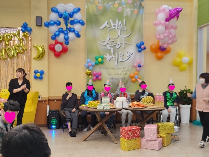 15bc4ee40827feed23900e8ba8c63fd2_1763118967_7538.jpg 15bc4ee40827feed23900e8ba8c63fd2_1763118967_7538.jpg