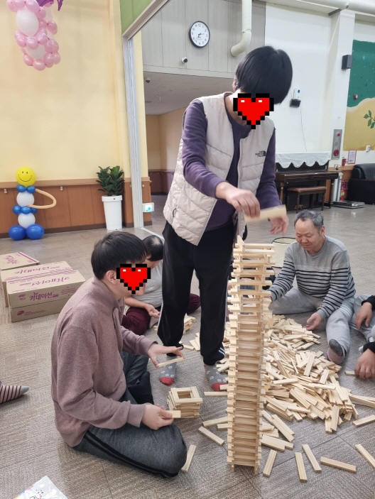 15bc4ee40827feed23900e8ba8c63fd2_1763118993_4564.jpg 15bc4ee40827feed23900e8ba8c63fd2_1763118993_4564.jpg