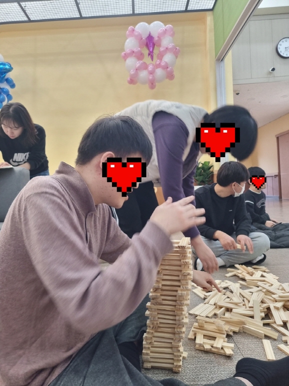 15bc4ee40827feed23900e8ba8c63fd2_1763118993_5812.jpg 15bc4ee40827feed23900e8ba8c63fd2_1763118993_5812.jpg