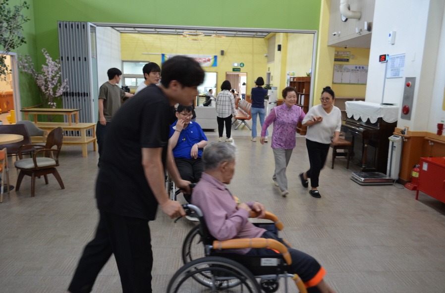 6b6dba57875cedcd391555440a8b323f_1763373984_9344.jpg 6b6dba57875cedcd391555440a8b323f_1763373984_9344.jpg