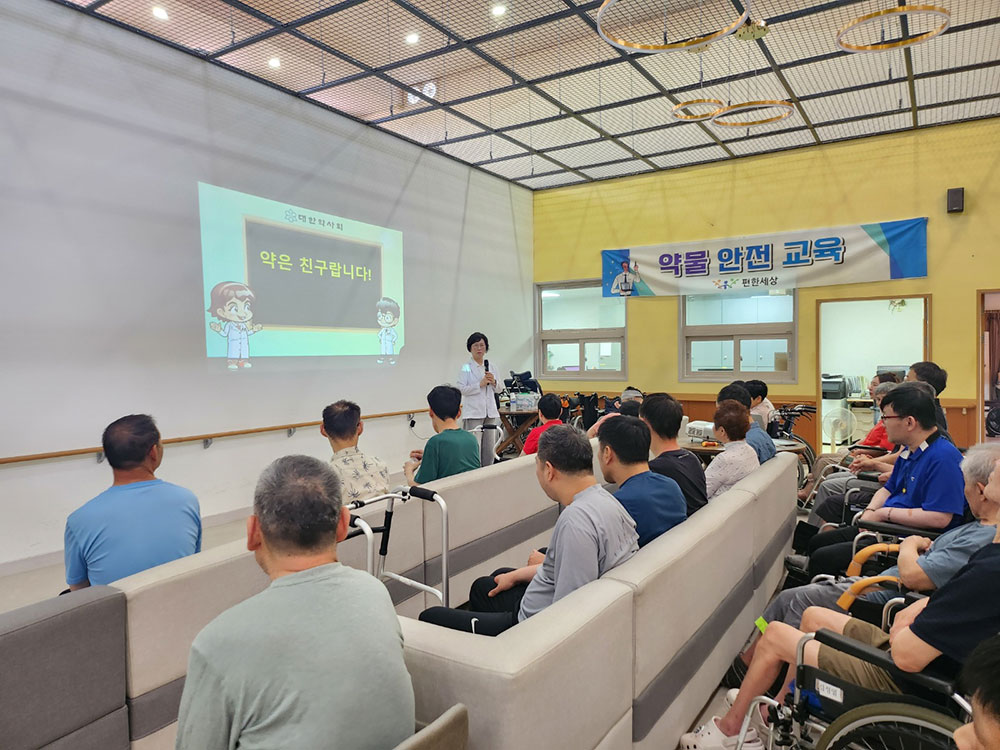 6b6dba57875cedcd391555440a8b323f_1763376354_1162.jpg 6b6dba57875cedcd391555440a8b323f_1763376354_1162.jpg