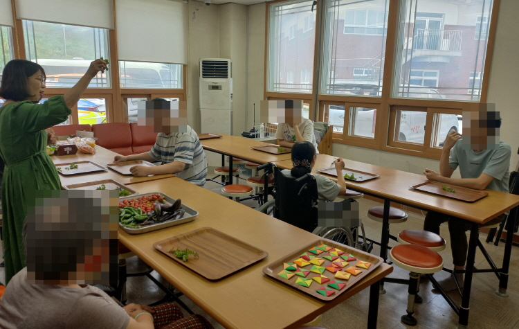 f1441c1c0d6a17fc85b97aef33365e8d_1763292515_7444.jpg f1441c1c0d6a17fc85b97aef33365e8d_1763292515_7444.jpg