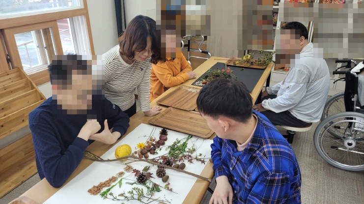 f1441c1c0d6a17fc85b97aef33365e8d_1763293876_8724.jpg f1441c1c0d6a17fc85b97aef33365e8d_1763293876_8724.jpg